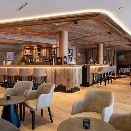 Alpine Nature Stoll Hotel