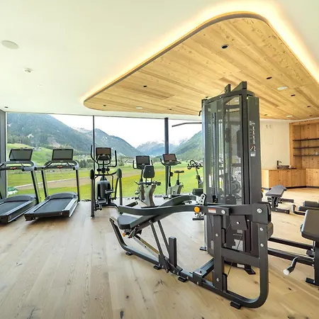 Alpine Nature Stoll Hotel Planca di Sopra
